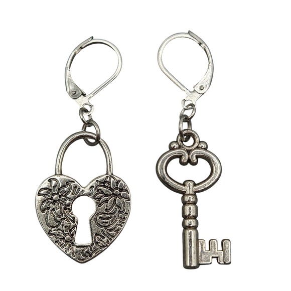 Handmade Jewelry - Handmade Earrings Silver Tone Whimsical Heart Lock and Key Hypoallergenic